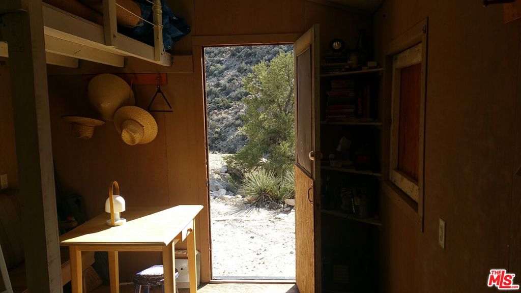 20 West Omega Trail Yucca Valley, CA 92286 - Photo 13 of 32 a bathroom with a toilet