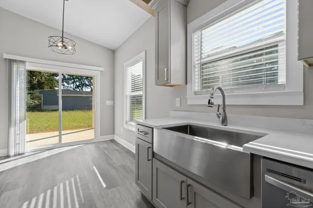 $347,900 | 8425 Tippin Avenue, Pensacola, FL 32514