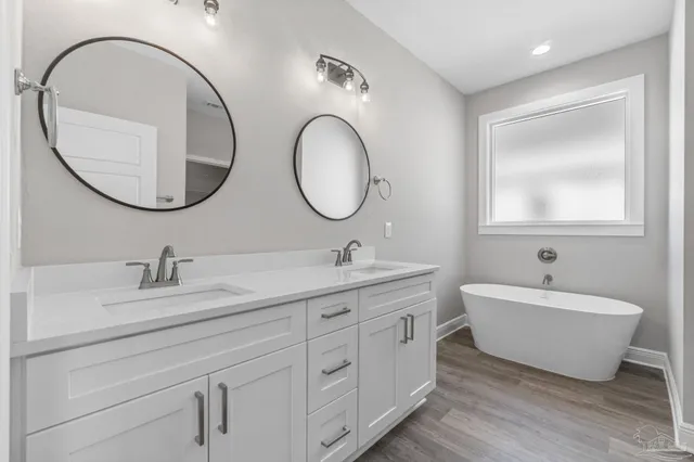 $347,900 | 8425 Tippin Avenue, Pensacola, FL 32514