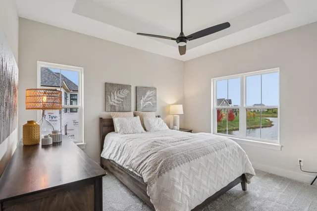 $1,199,900 | W198-n4955 Hickory Street, Menomonee Falls, WI 53051