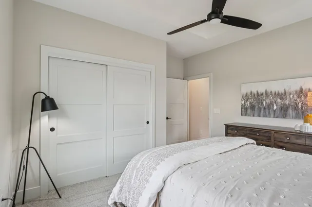 $1,199,900 | W198-n4955 Hickory Street, Menomonee Falls, WI 53051