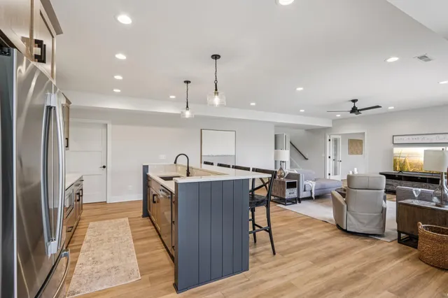 $1,199,900 | W198-n4955 Hickory Street, Menomonee Falls, WI 53051