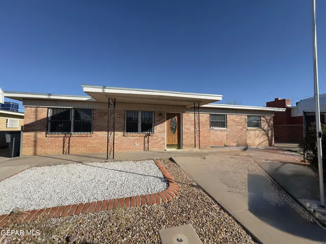 $219,000 | 5829 Sturgeon Drive, El Paso, TX 79924