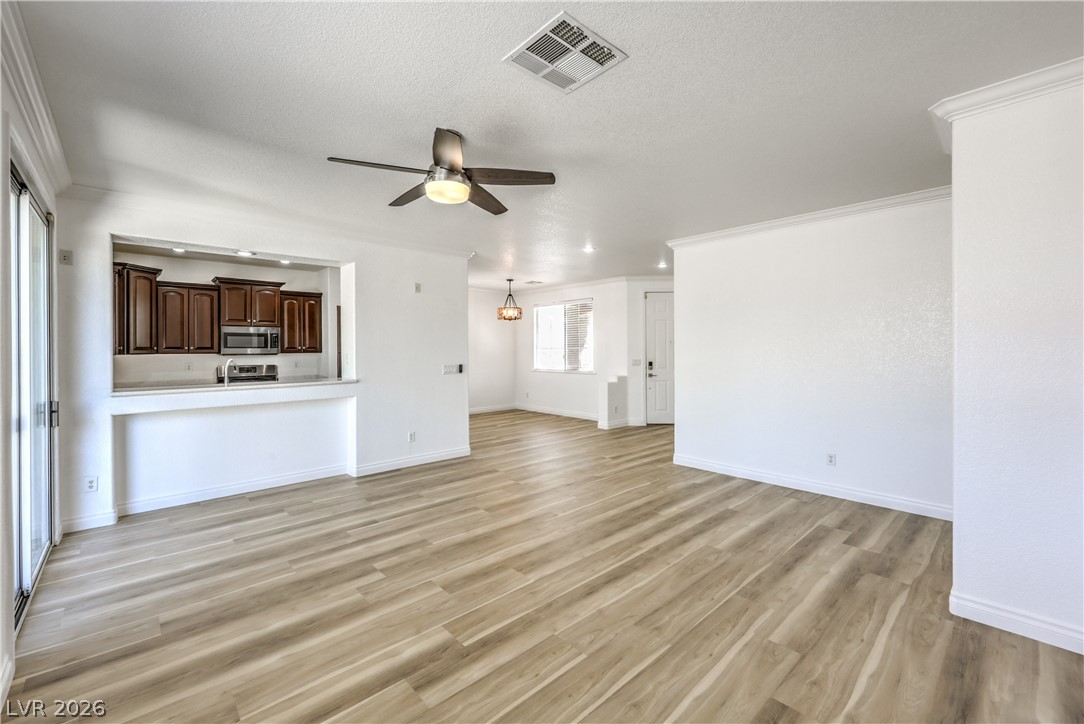 168 Ridge Crossing Avenue Henderson, NV 89002 - Photo 14 of 47 Gallery Image 14