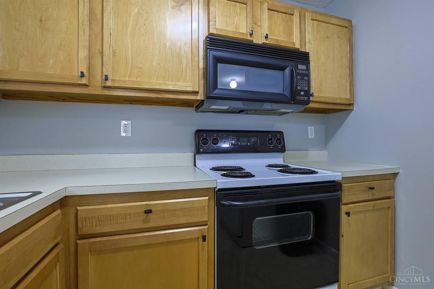 10300 West Road, Unit 20 Harrison, OH 45030 - Photo 14 of 29