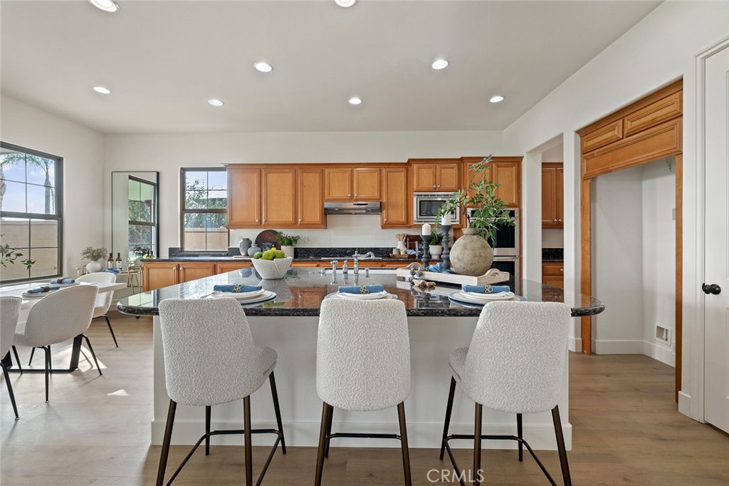 13347 Highstone Manor Court Rancho Cucamonga, CA 91739 - Photo 19 of 69 Kitchen Photo No. 1