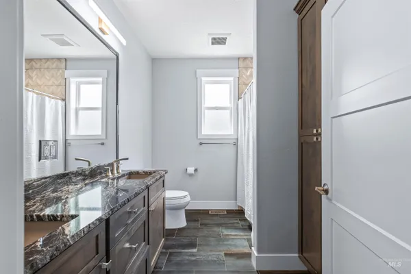 $979,000 | 2111 Vinifera Boulevard, Lewiston, ID 83501