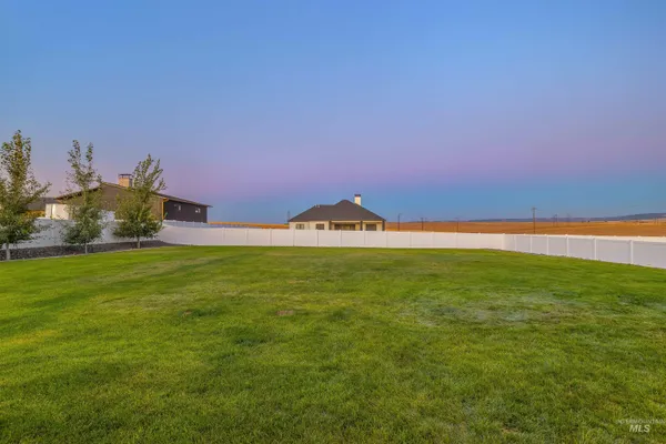 $979,000 | 2111 Vinifera Boulevard, Lewiston, ID 83501