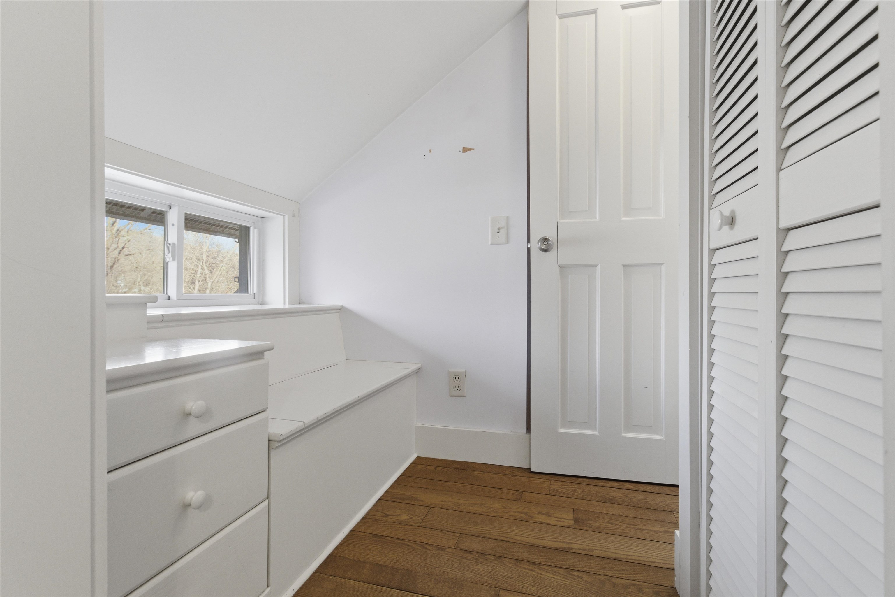 116 Morgan Street Bennington, VT 05201 - Photo 23 of 48 Gallery Image 23