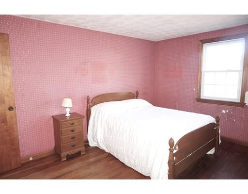 113 Meadow Road East Longmeadow, MA 01028 - Photo 14 of 30 Gallery Image 14