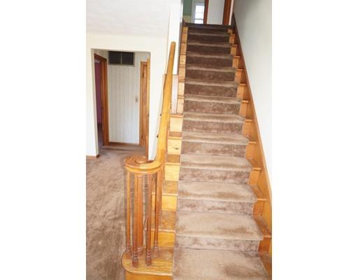 113 Meadow Road East Longmeadow, MA 01028 - Photo 18 of 30 Gallery Image 18
