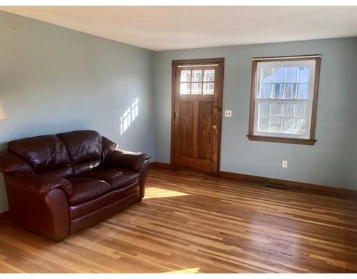 113 Meadow Road East Longmeadow, MA 01028 - Photo 19 of 30 Gallery Image 19