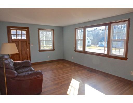 113 Meadow Road East Longmeadow, MA 01028 - Photo 20 of 30 Gallery Image 20
