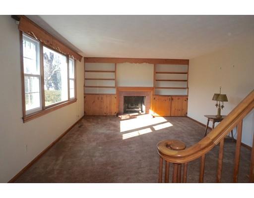 113 Meadow Road East Longmeadow, MA 01028 - Photo 9 of 30 Gallery Image 9