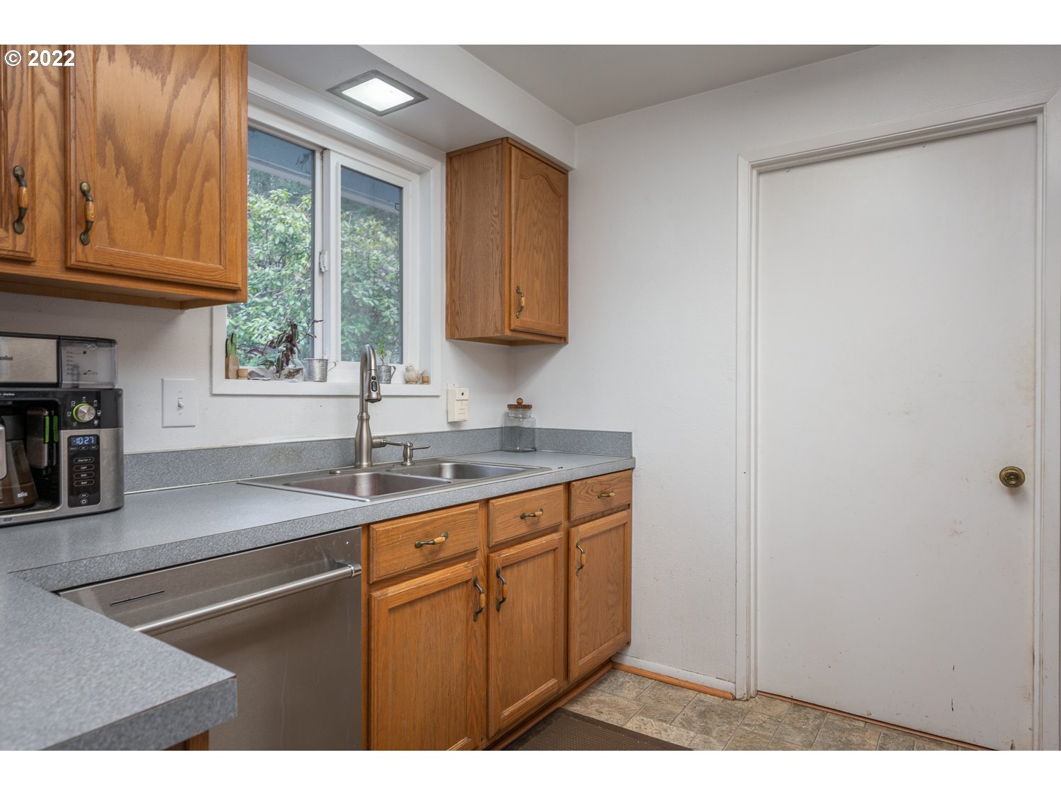 30656 Southwest Ladd Hill Road Sherwood, OR 97140 - Photo 11 of 31 Gallery Image 11