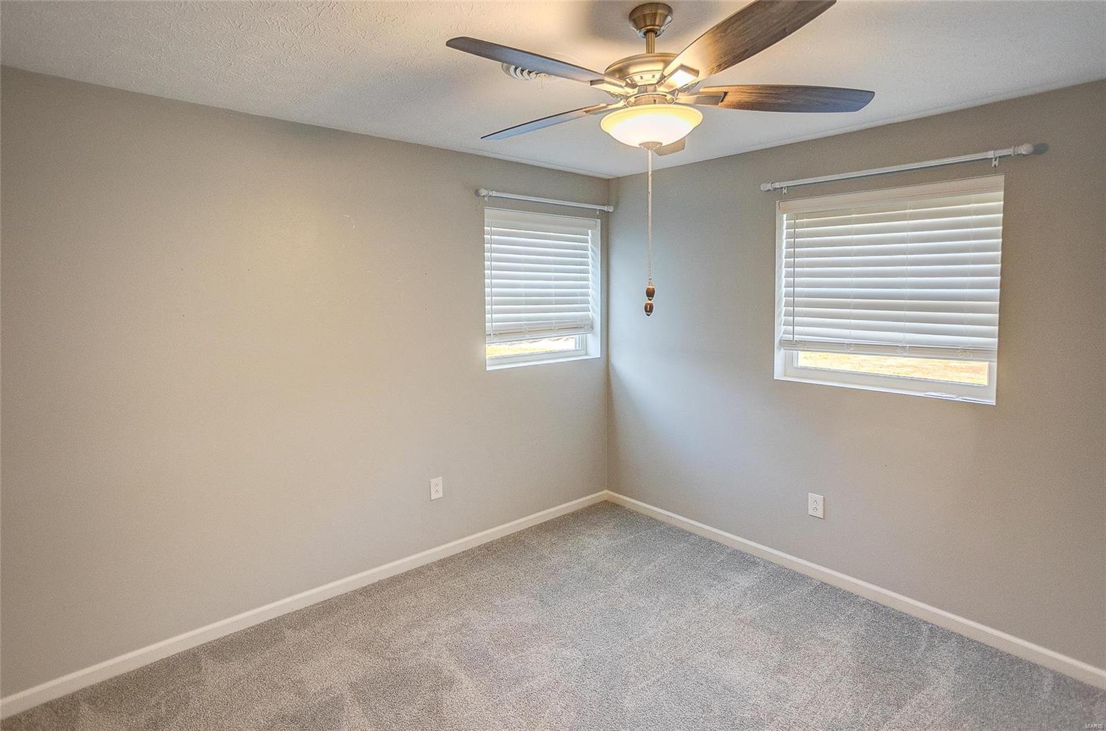 501 Coventry Road Troy, IL 62294 - Photo 43 of 66 Gallery Image 43