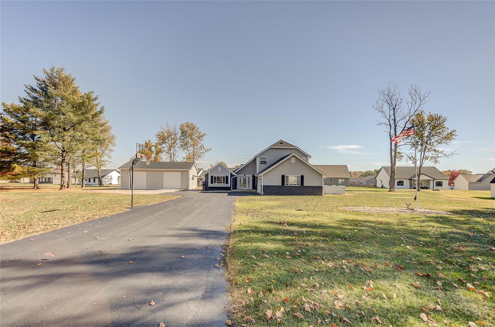 501 Coventry Road Troy, IL 62294 - Photo 64 of 66 Gallery Image 64