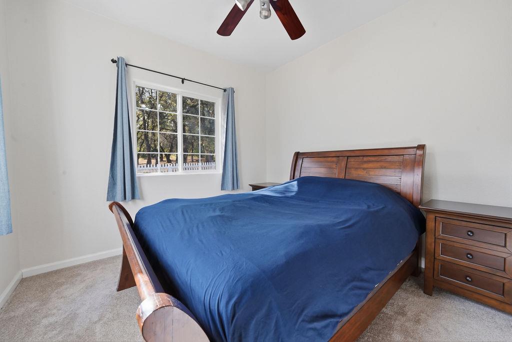 19890 Perimeter Road Grass Valley, CA 95949 - Photo 38 of 95