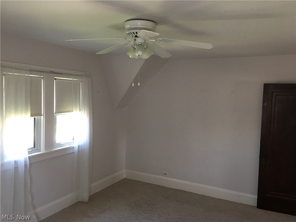9512 Birchwood Road Cleveland, OH 44125 - Photo 28 of 35