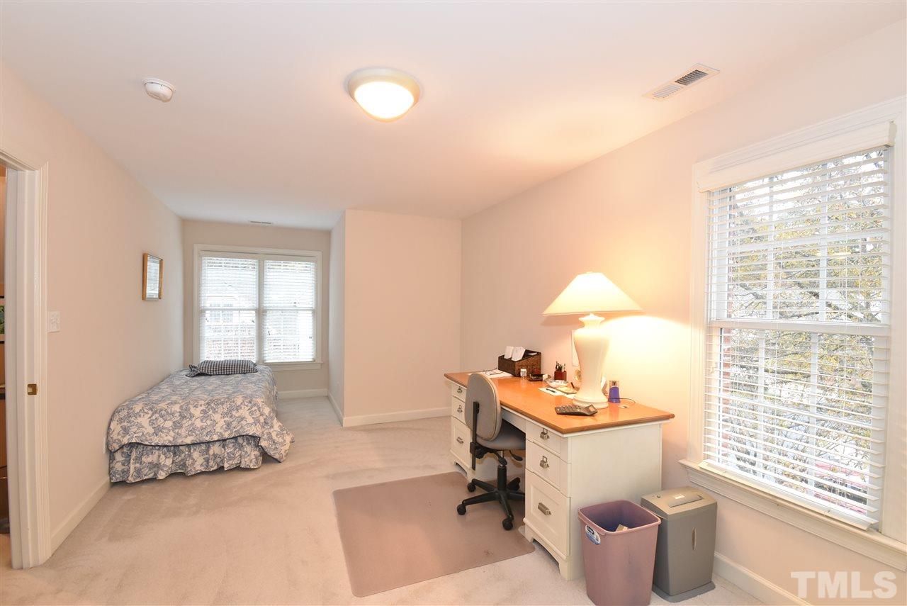 7403 Fontana Ridge Lane Raleigh, NC 27613 - Photo 22 of 30