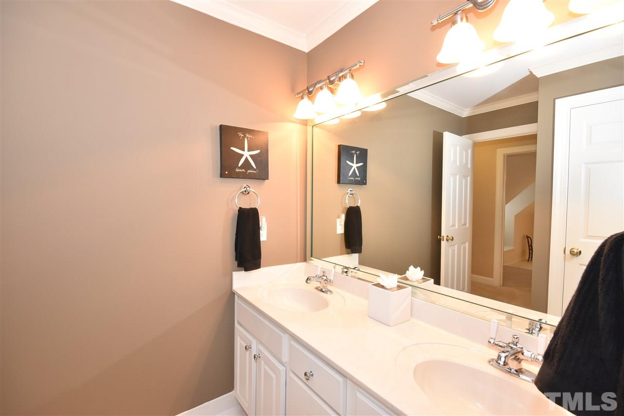 7403 Fontana Ridge Lane Raleigh, NC 27613 - Photo 25 of 30