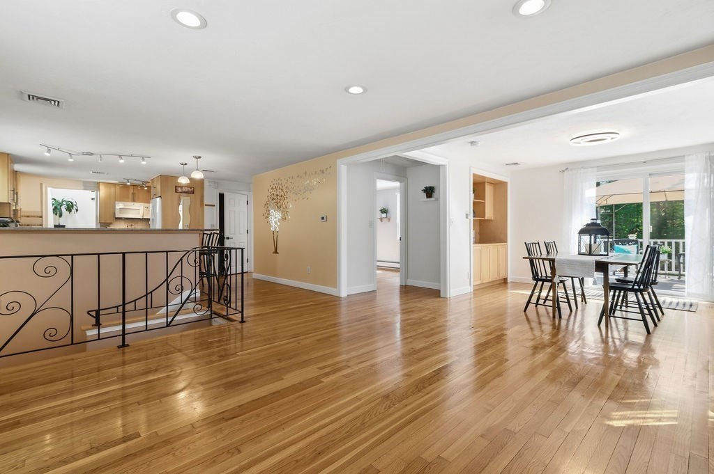 392 Cedar Street Hanover, MA 02339 - Photo 8 of 42