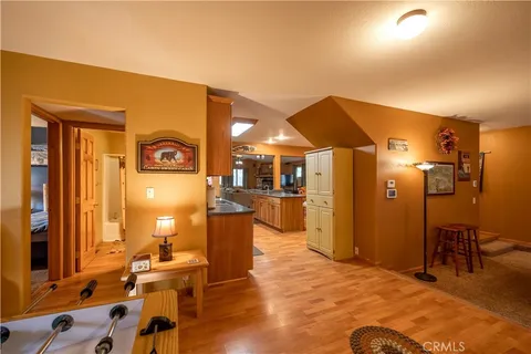 $699,900 | 209 East Aeroplane Boulevard, Big Bear City, CA 92314