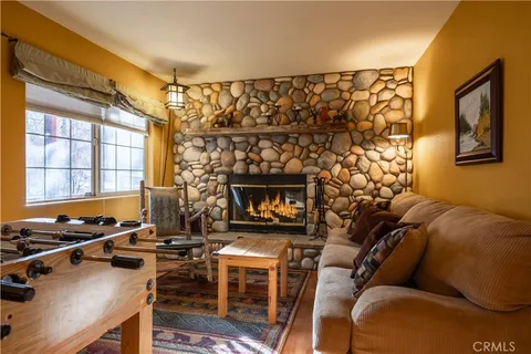 $699,900 | 209 East Aeroplane Boulevard, Big Bear City, CA 92314