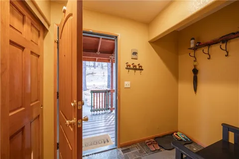 $699,900 | 209 East Aeroplane Boulevard, Big Bear City, CA 92314