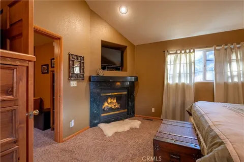 $699,900 | 209 East Aeroplane Boulevard, Big Bear City, CA 92314