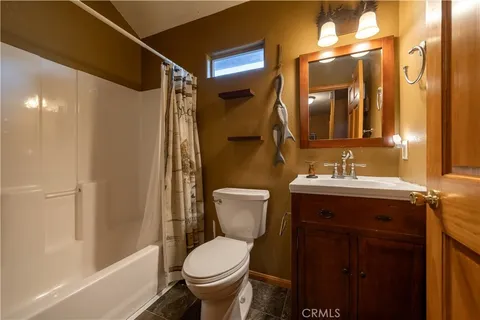 $699,900 | 209 East Aeroplane Boulevard, Big Bear City, CA 92314