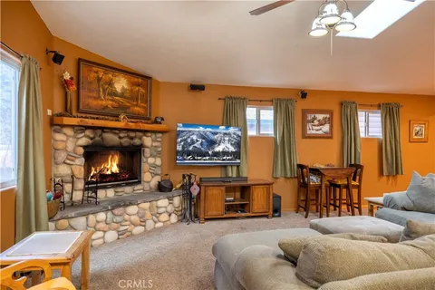 $699,900 | 209 East Aeroplane Boulevard, Big Bear City, CA 92314