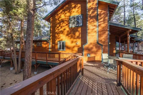 $699,900 | 209 East Aeroplane Boulevard, Big Bear City, CA 92314