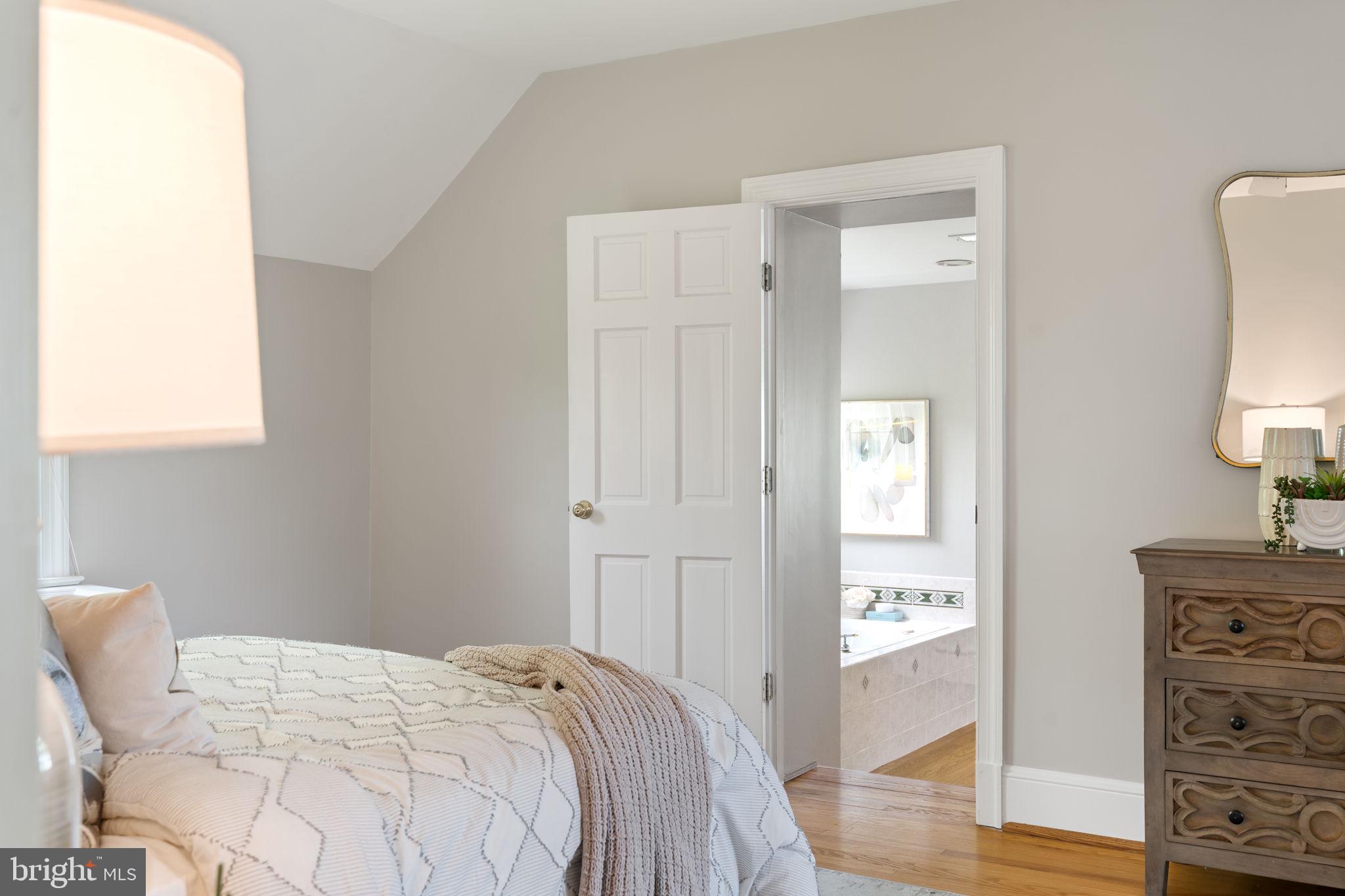 4733 Rock Spring Road Arlington, VA 22207 - Photo 25 of 40