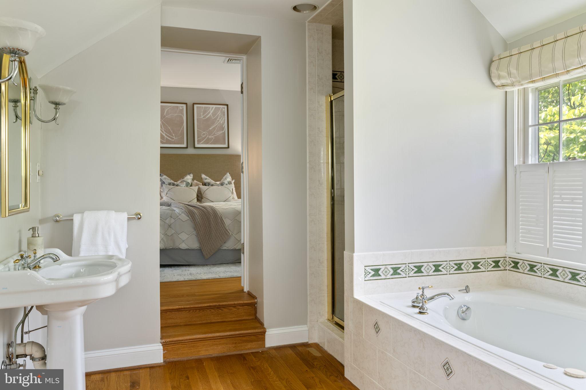 4733 Rock Spring Road Arlington, VA 22207 - Photo 29 of 40