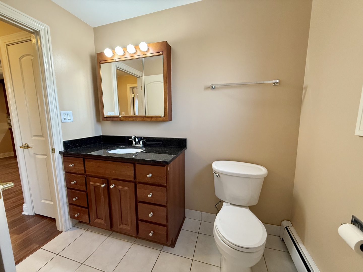 10625 Parkside Avenue, Unit 8 Chicago Ridge, IL 60415 - Photo 12 of 22 Gallery Image 12