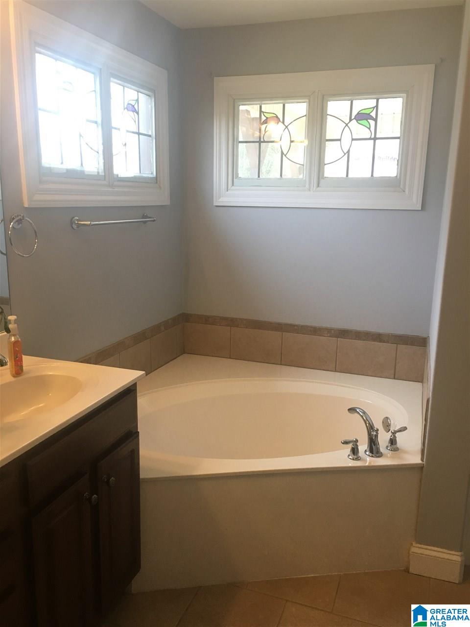 149 Falling Waters Lane Alabaster, AL 35114 - Photo 13 of 31