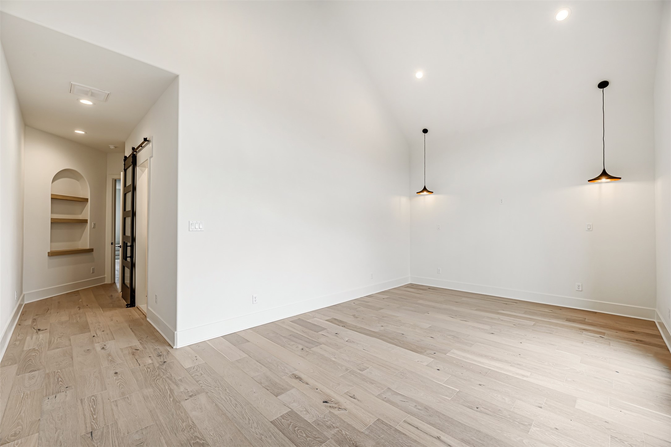 1104 West 9th Street Houston, TX 77007 - Photo 11 of 25