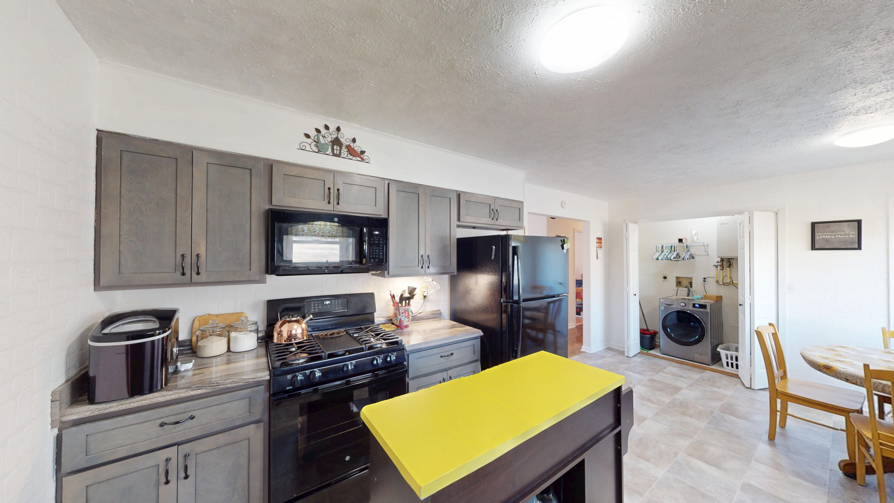 2237 Walnut Grove Church Road Dayton, TN 37321 - Photo 9 of 19 9-Kitchen 2