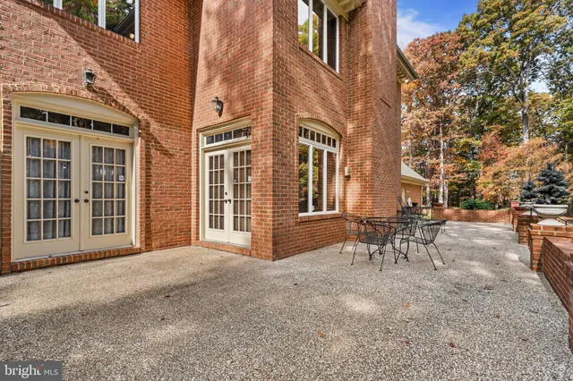 $1,025,000 | 32 Carriage Hill Lane, Fredericksburg, VA 22407