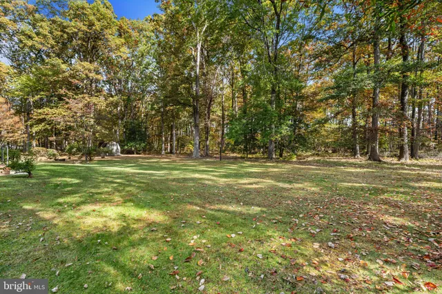 $1,025,000 | 32 Carriage Hill Lane, Fredericksburg, VA 22407