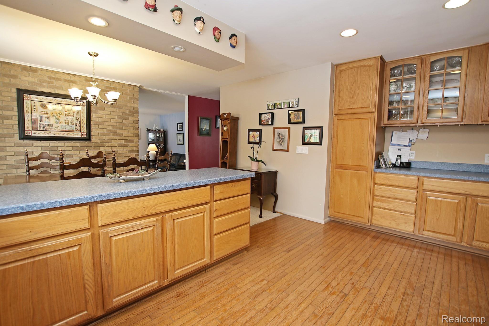4725 Secord Lake Road Leonard, MI 48367 - Photo 11 of 53 12) Kitchen.jpg