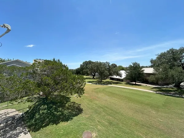 $290,000 | 220-10 Riverhill Club Lane, Kerrville, TX 78028