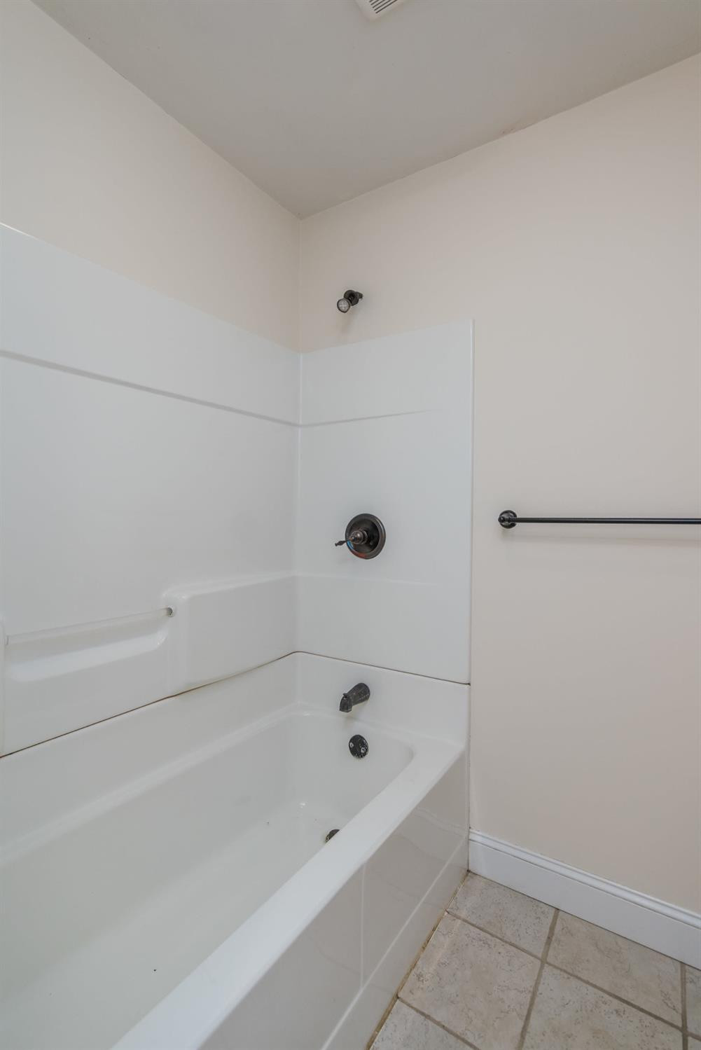 1257 Irvine Road Winchester, KY 40391 - Photo 38 of 49 Photo 38