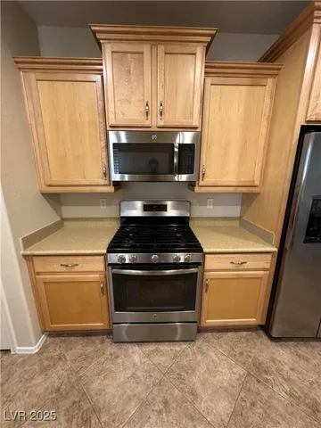 $1,750 | 6071 Saddle Horse Avenue, Las Vegas, NV 89122