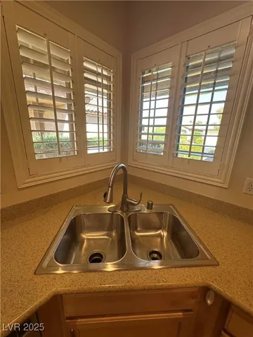 $1,750 | 6071 Saddle Horse Avenue, Las Vegas, NV 89122