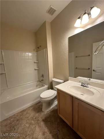 $1,750 | 6071 Saddle Horse Avenue, Las Vegas, NV 89122