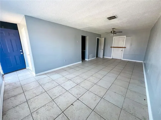 $1,300 | 912 Ruth Drive, Avondale, LA 70094