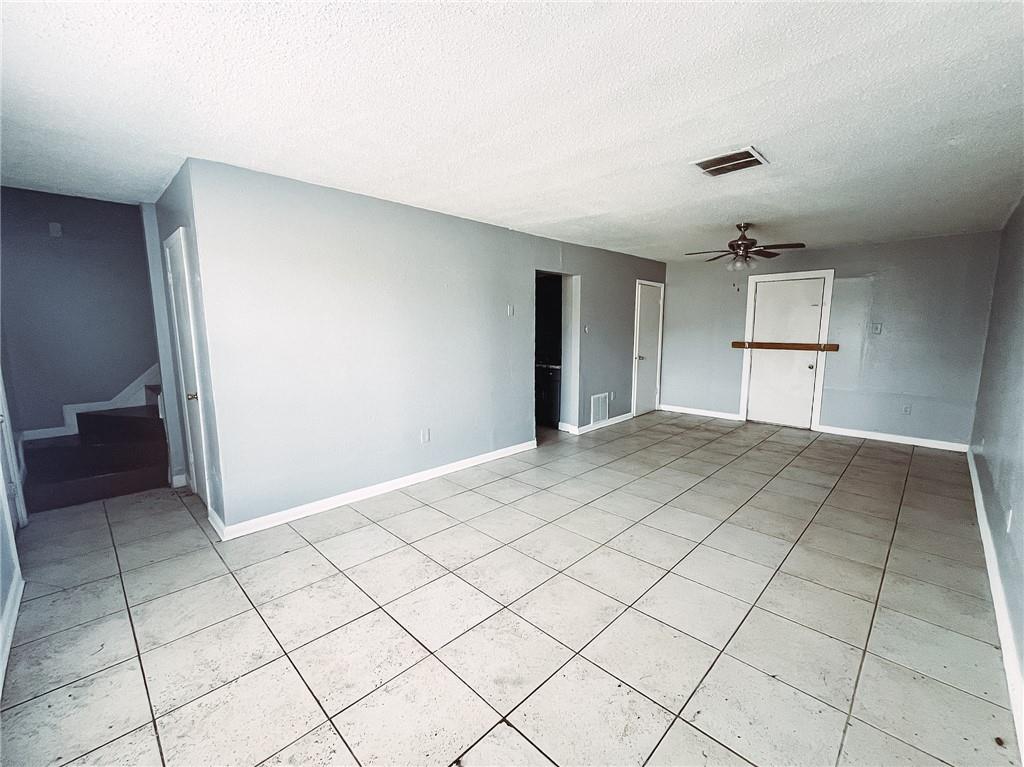 912 Ruth Drive Avondale, LA 70094 - Photo 4 of 17