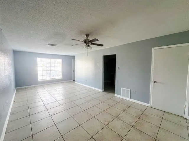 $1,300 | 912 Ruth Drive, Avondale, LA 70094